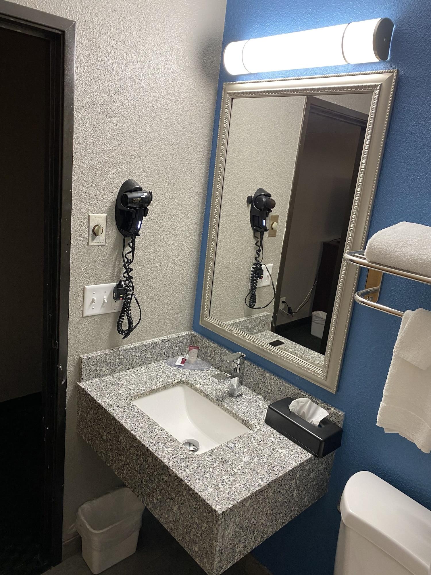 American Inn Cedar Rapids South Kültér fotó